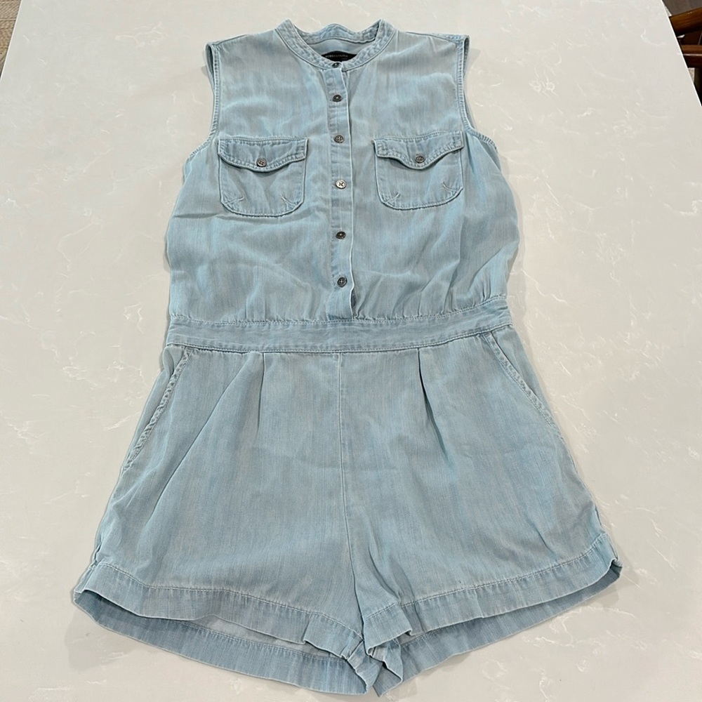 BCBG sleeveless romper size XS